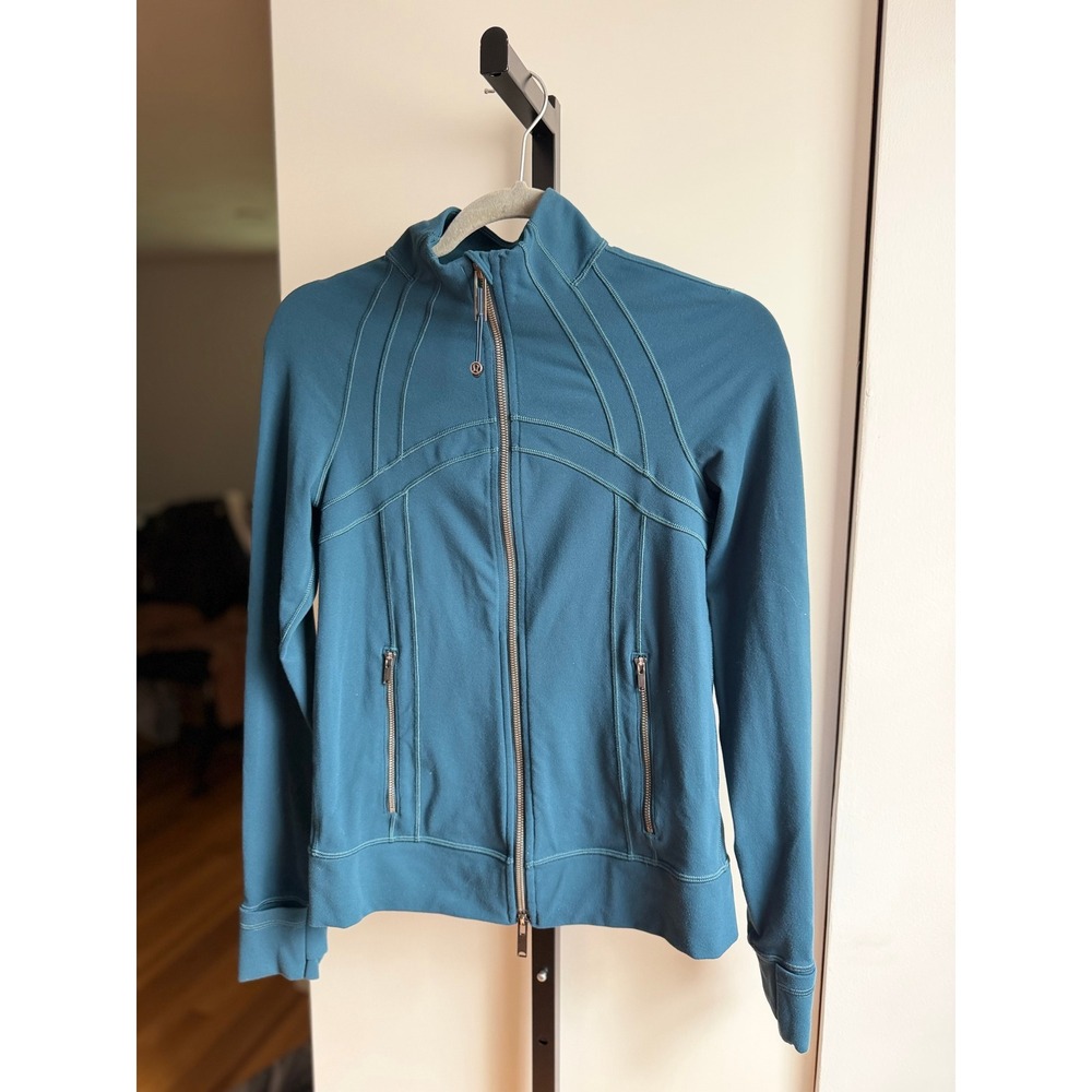 Lululemon Define Track Jacket *Luon – Size 4 – Indochine Blue